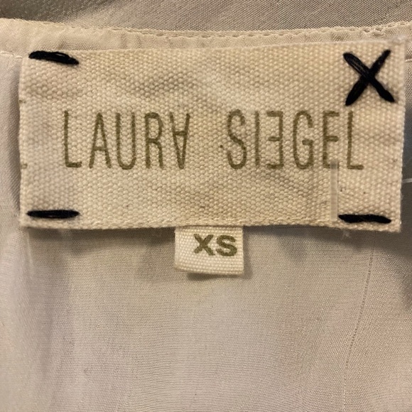 Laura Siegel Batik Handcrafted Silk Shift Dress - Picture 6 of 8